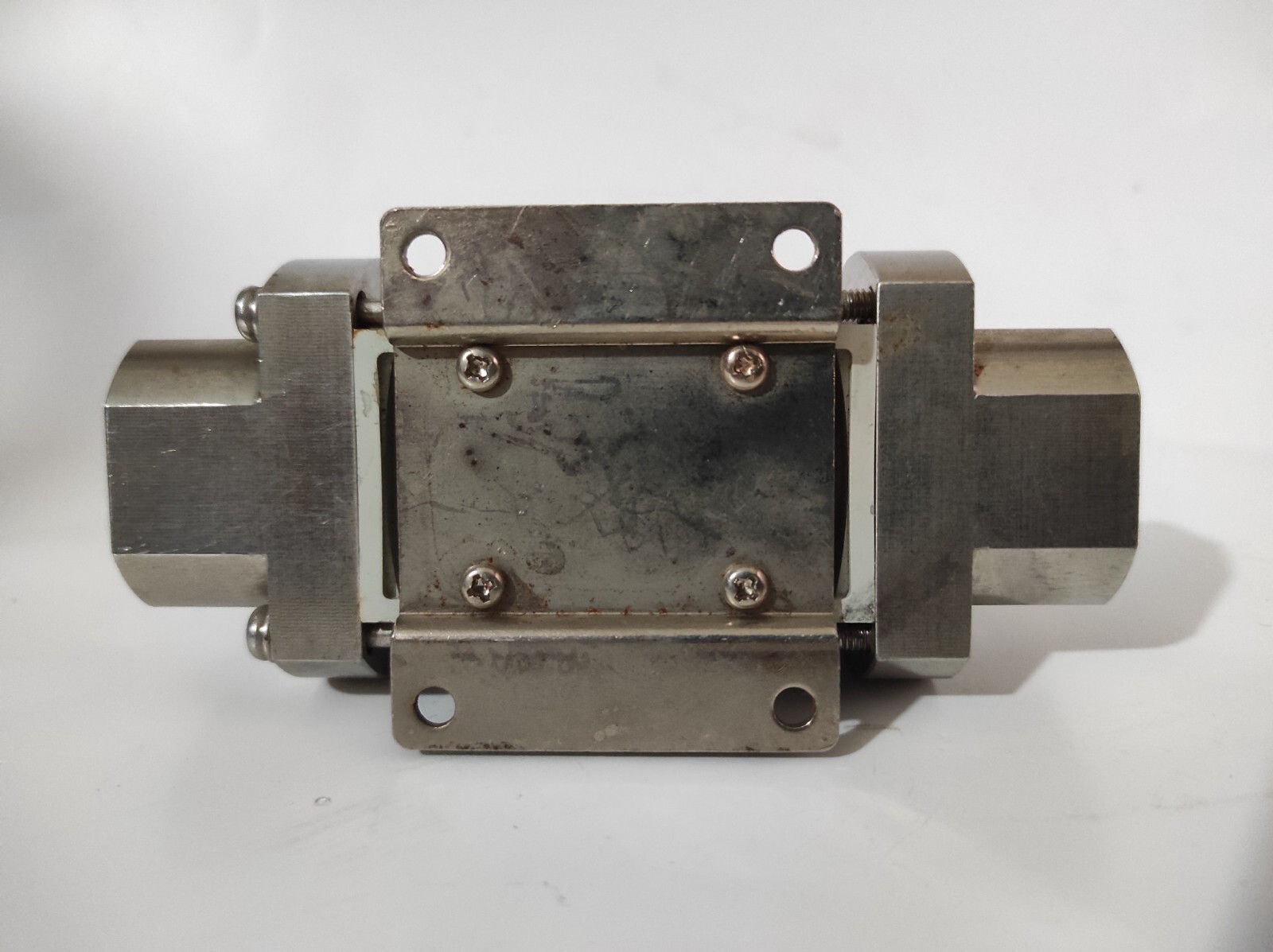 admin/uploads/uploads/SMC pf2w740t-n04-27 - PF2W740T-N04-27 Digital Flow Switch_1.webp